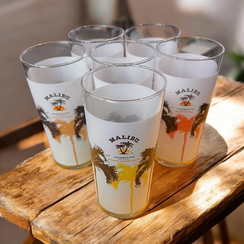 6 Malibu Caribbean Rum Themed Glass Set.